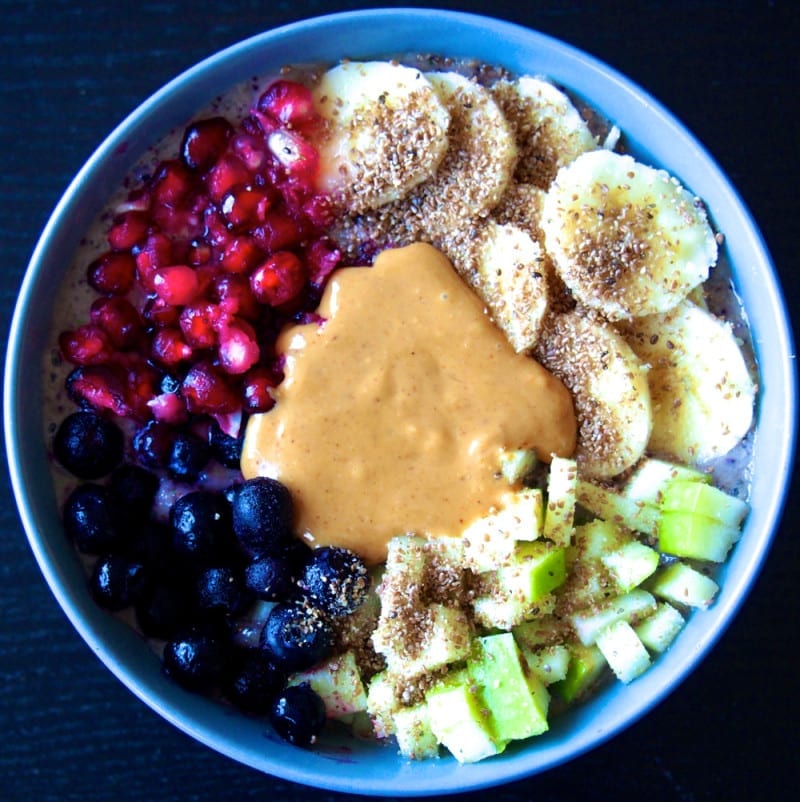 Healthy Breakfast Smoothie Bowl